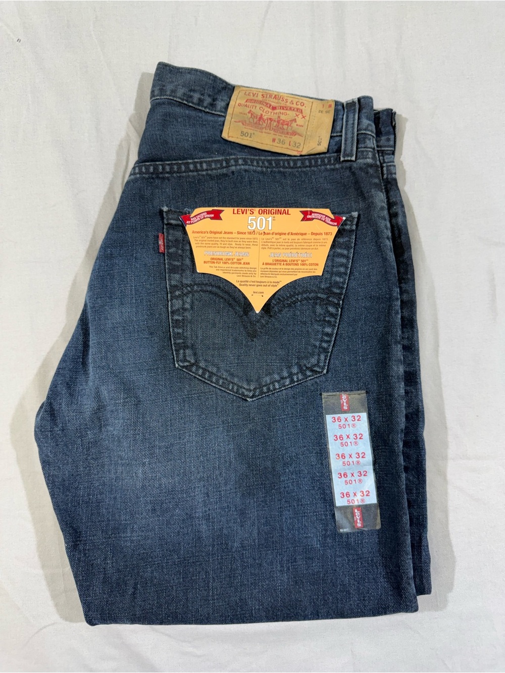 BNWT Vintage Levi’s 501 Navy Blue Denim Jeans